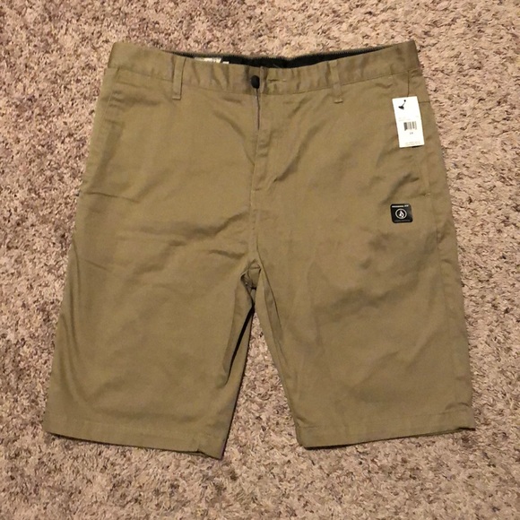 Volcom Other - Volcom Men’s Cargo Shorts
